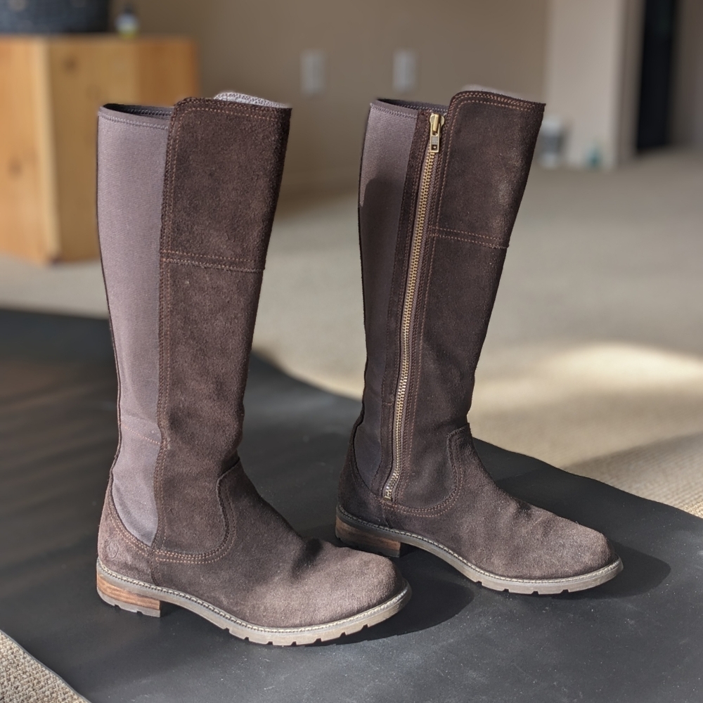 Ariat Sutton Boot, Size 8.5 / 39, Chocolate Brown Suede, Riding Style Boot